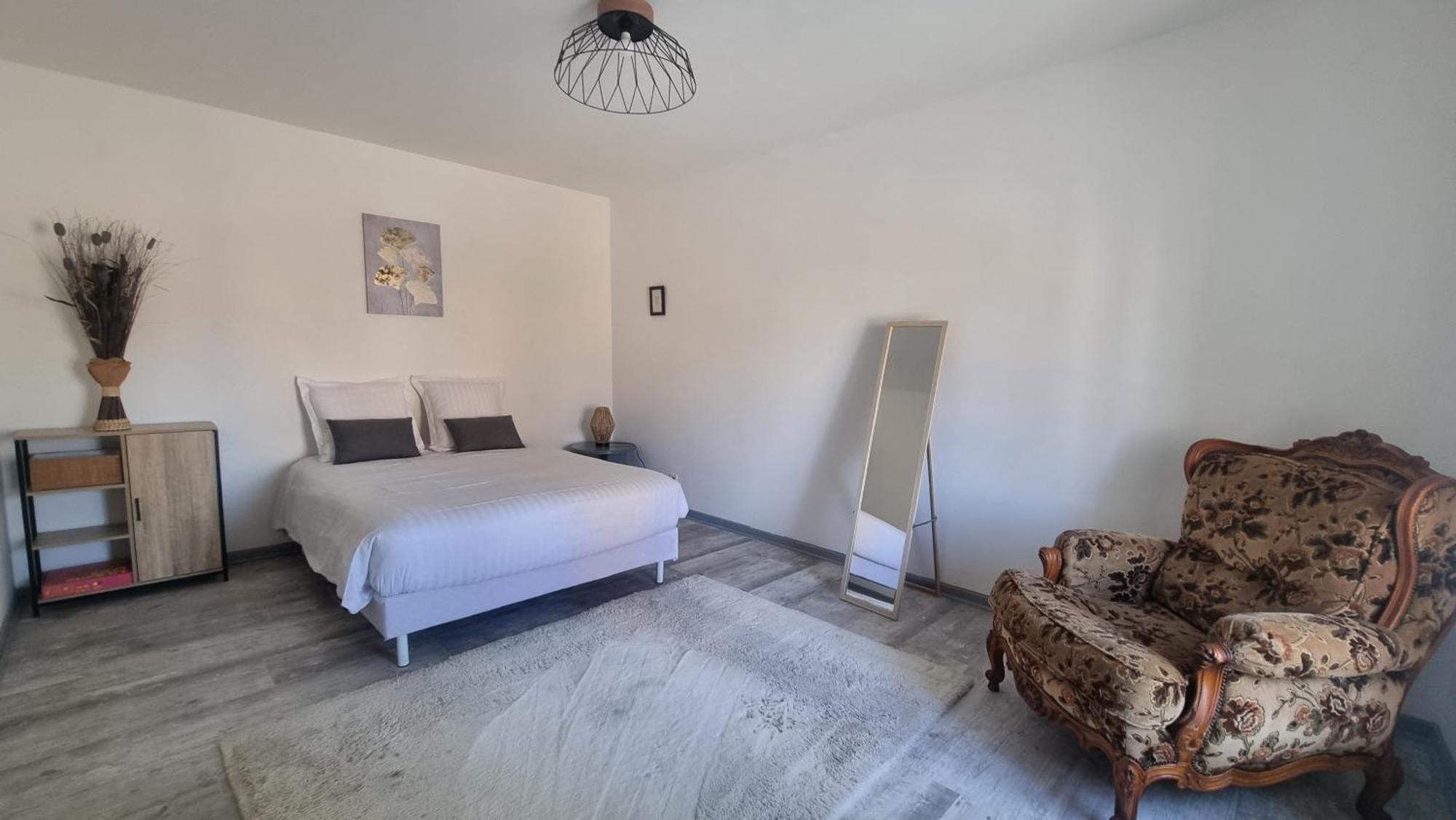 Apt 2 Pieces Cosy Le Rimbaud Charleville-Mezieres Ngoại thất bức ảnh